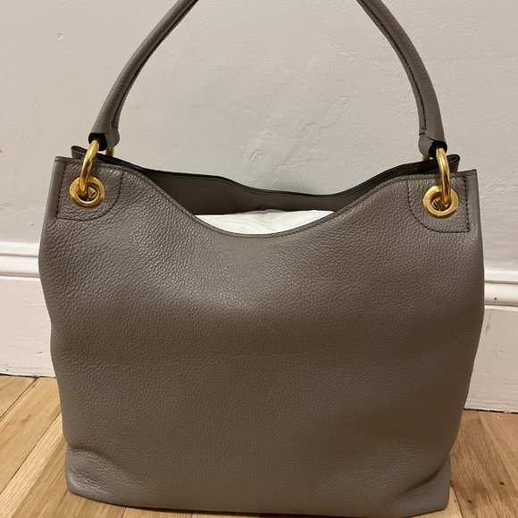 Prada Vitello Phenix Logo Hobo Taupe - Picture 2 of 7
